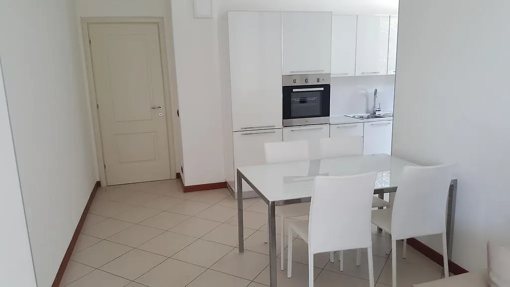 The Great Beauty Apartment بورديغيرا