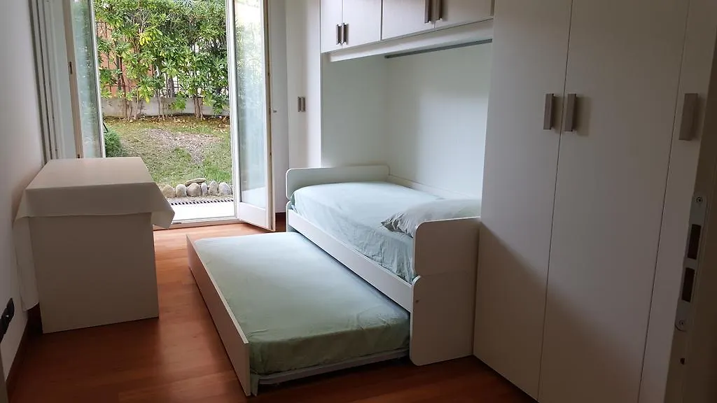 The Great Beauty Apartment بورديغيرا