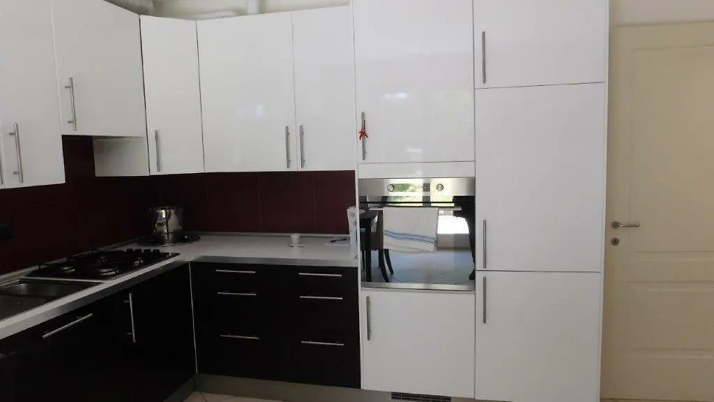 The Great Beauty Apartment بورديغيرا